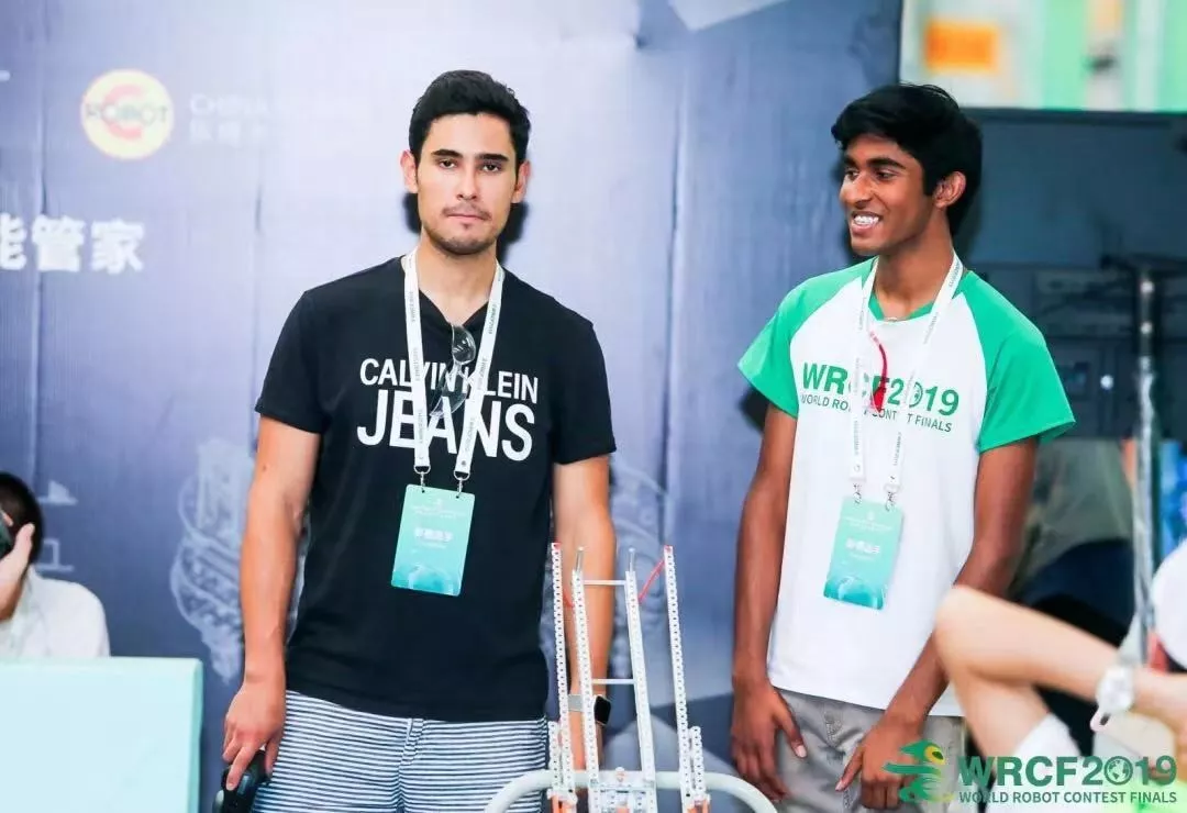 1564566534838015.png 6.png