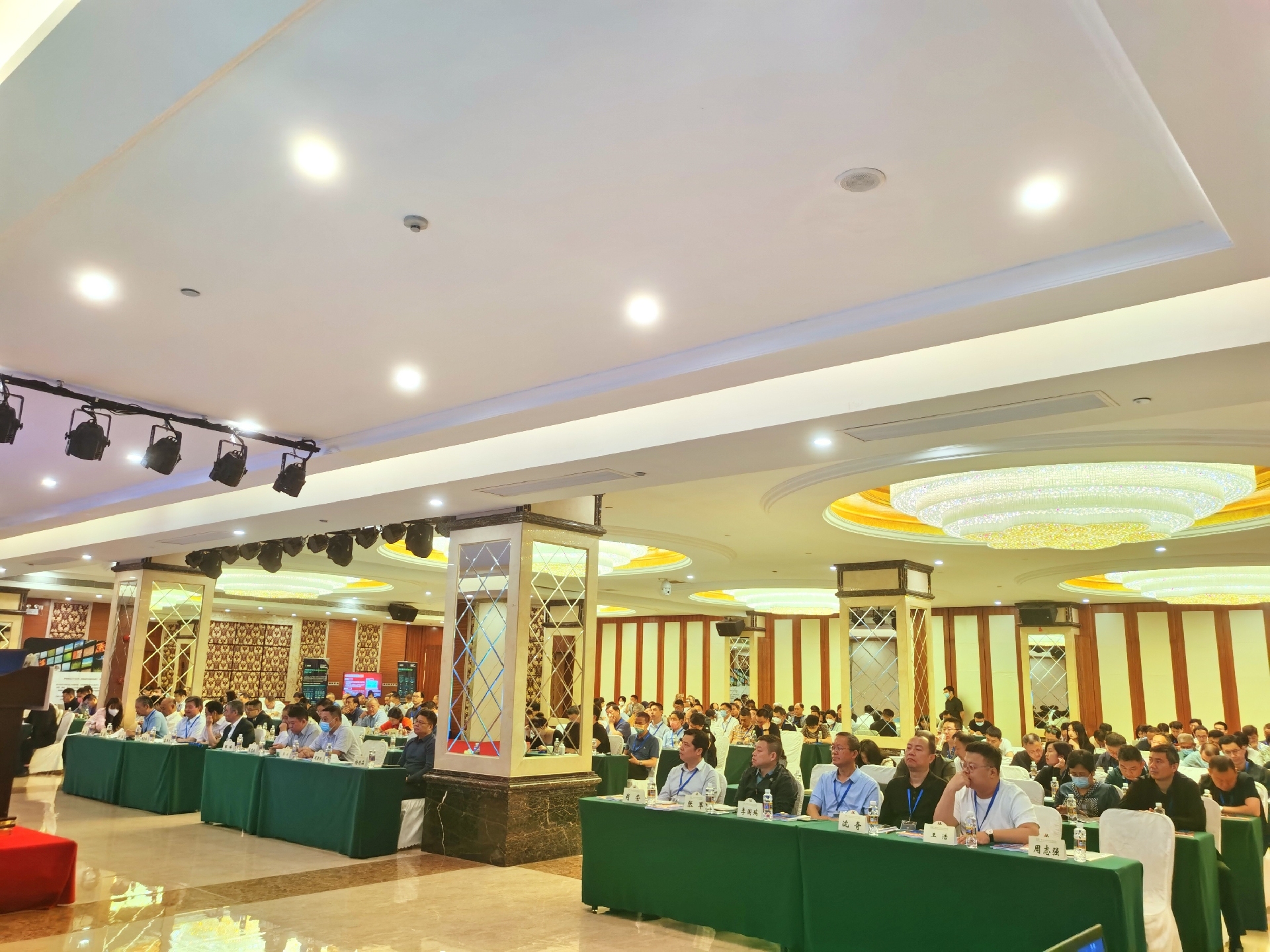 1682491699178680.jpg 1682491699178680.jpg